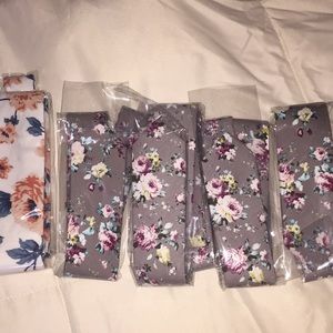 Set of 6 ties. Floral print.
